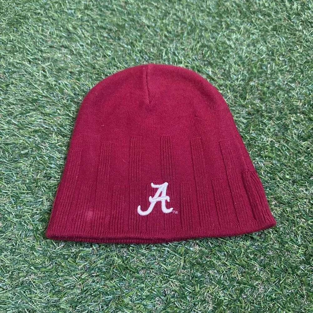 Burgundy alabama crimson tide beanie